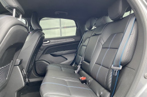 ARKANA 1.6 E-TECH 145CH FULL HYBRID ESPRIT ALPINE -23