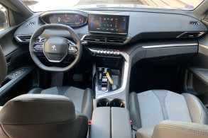 3008 HYBRID 136CH ACTIVE PACK E-DCS6